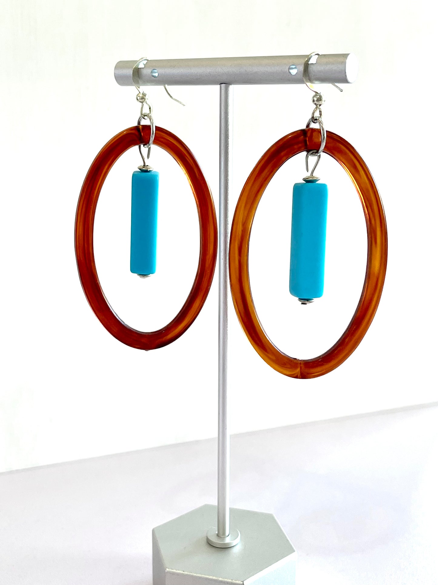 Oval Contrast Earrings - marjorieblume